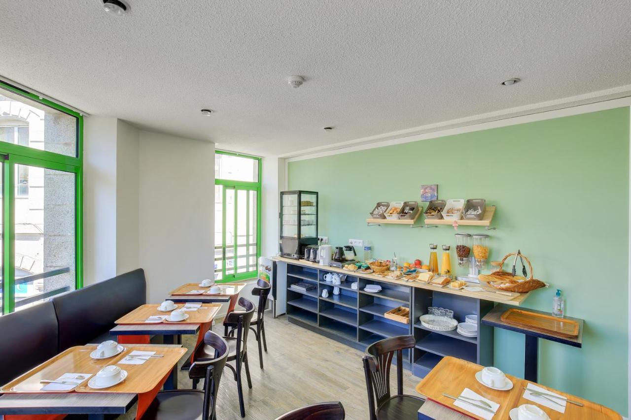 Contact Hotel Du Champ De Mars De 쎙브히육 외부 사진